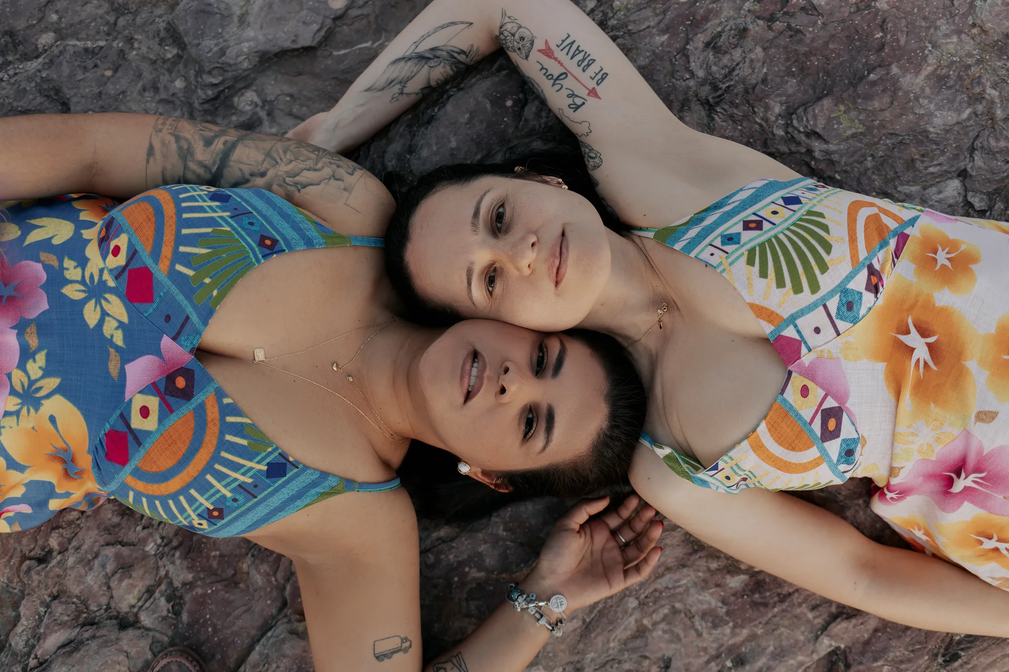Alline e Ana — ensaio de Casal na Chapada Diamantina