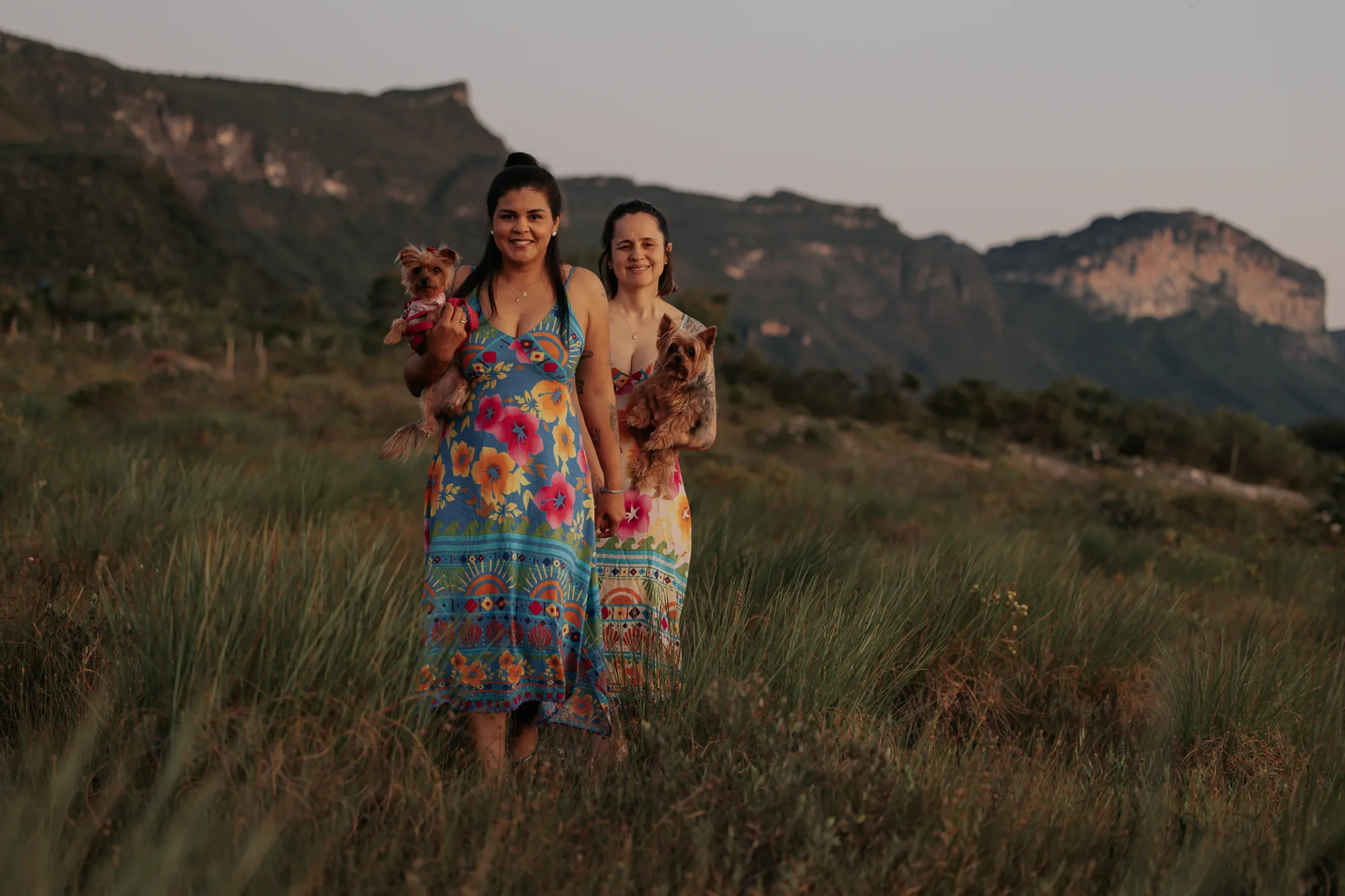 Alline e Ana — ensaio de Casal na Chapada Diamantina